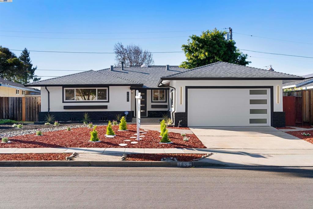 Photo of Listing #41083552