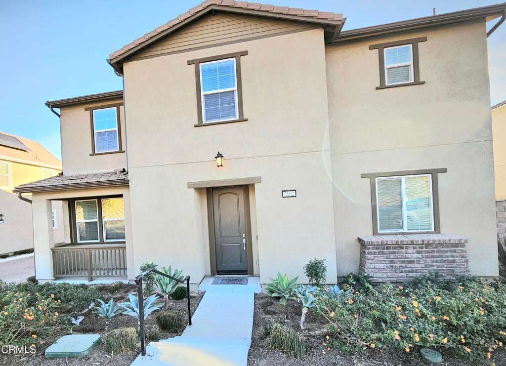 Photo of Listing #V1-27758