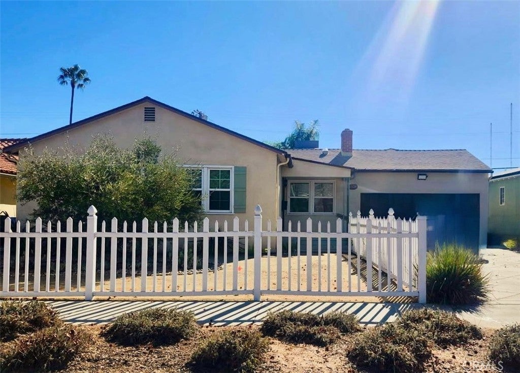 Photo of Listing #SR25017592