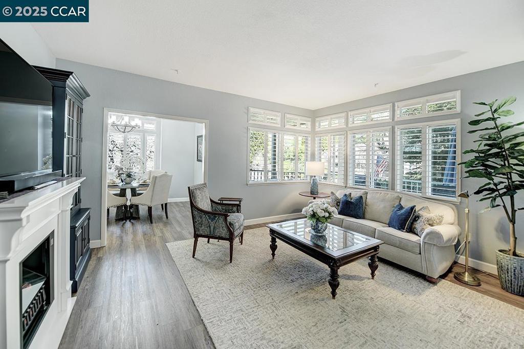 Photo of Listing #41083563