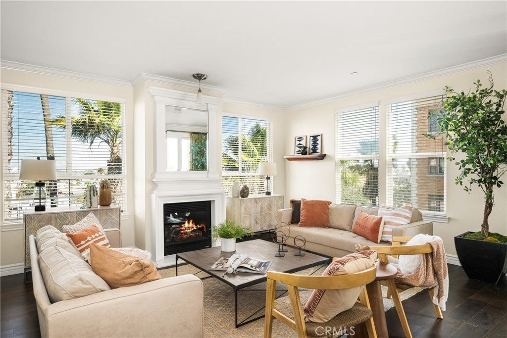 Photo of Listing #RS24251281