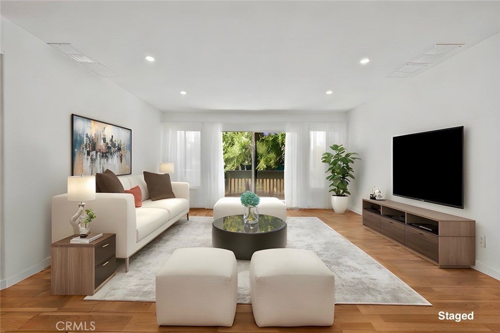 Photo of Listing #SR25016539