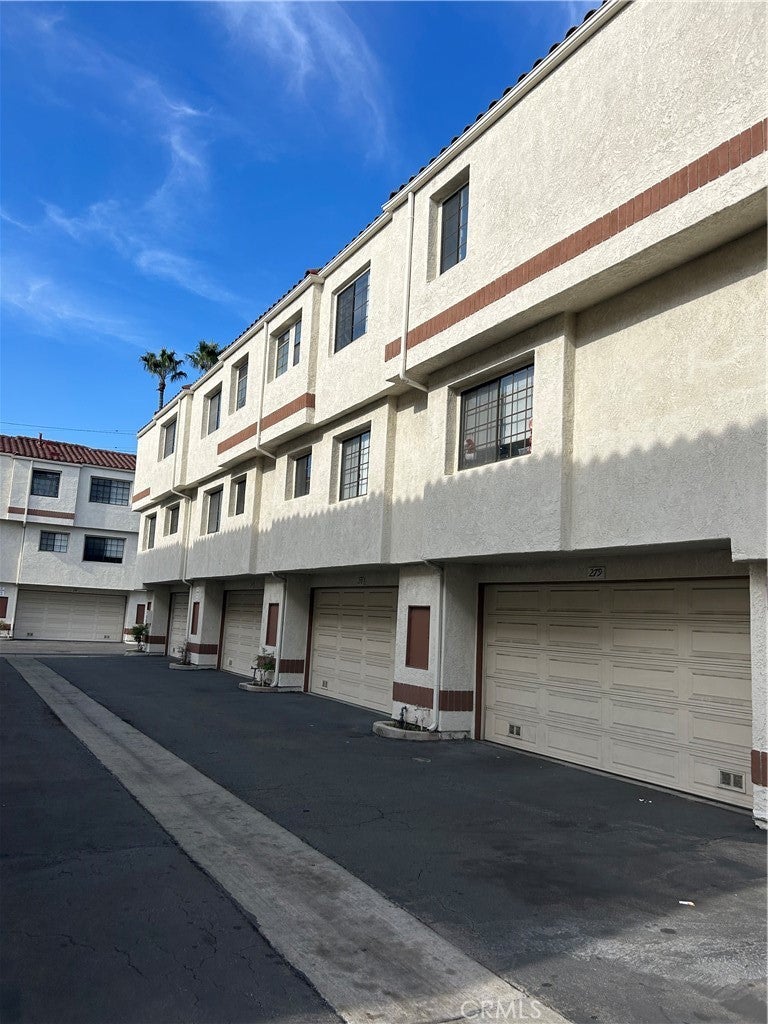 Photo of Listing #SB25017712