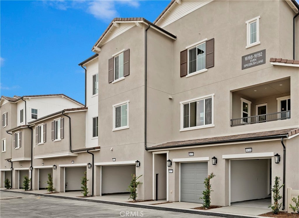 Photo of Listing #OC25017843