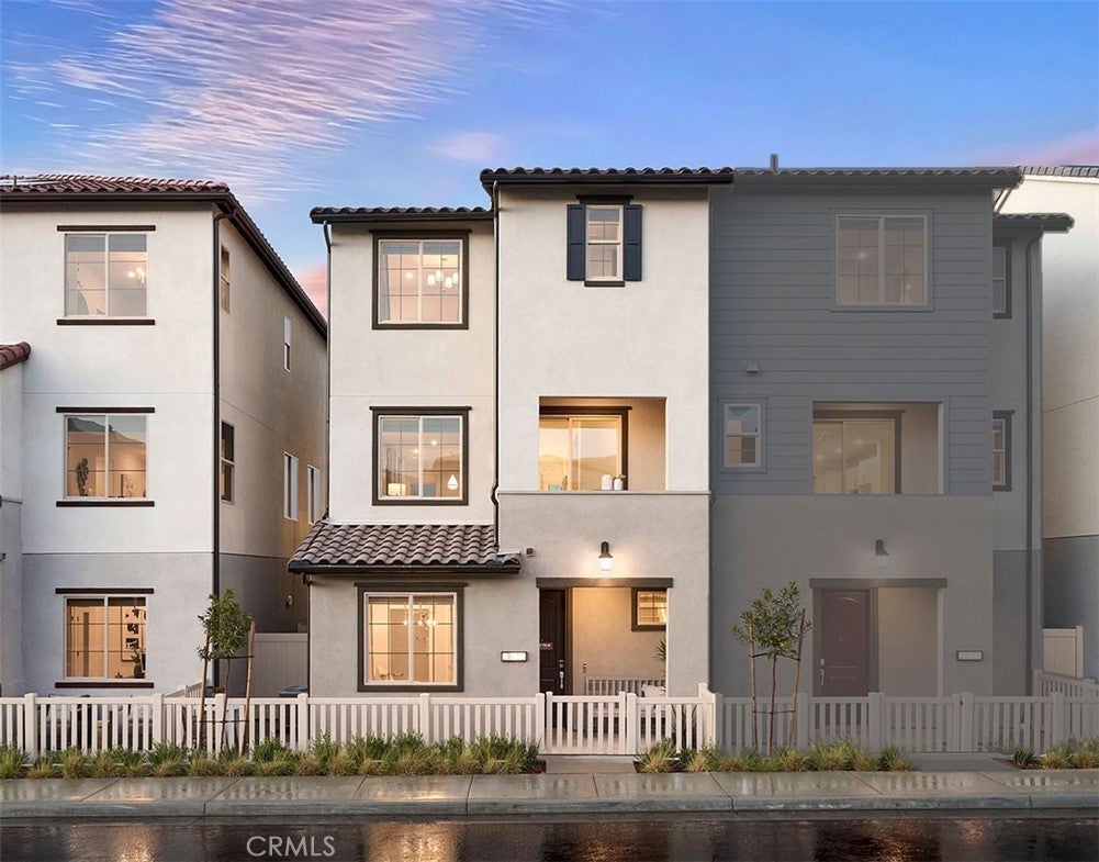 Photo of Listing #OC25017966