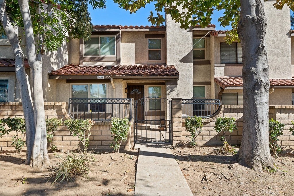 Photo of Listing #CV25017580