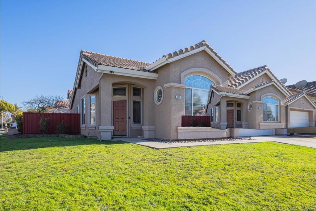 Photo of Listing #ML81991677