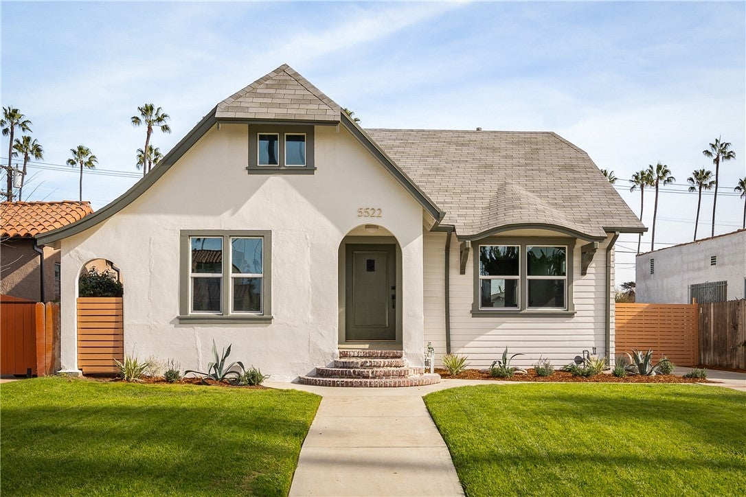 Photo of Listing #WS25017228