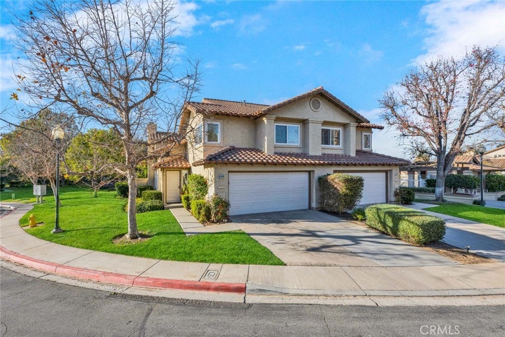 Photo of Listing #OC25008733