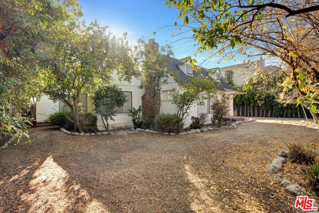 Photo of Listing #25489255