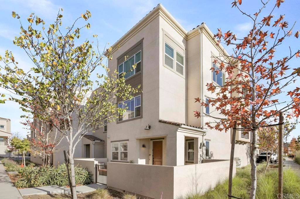 Photo of Listing #PTP2500656