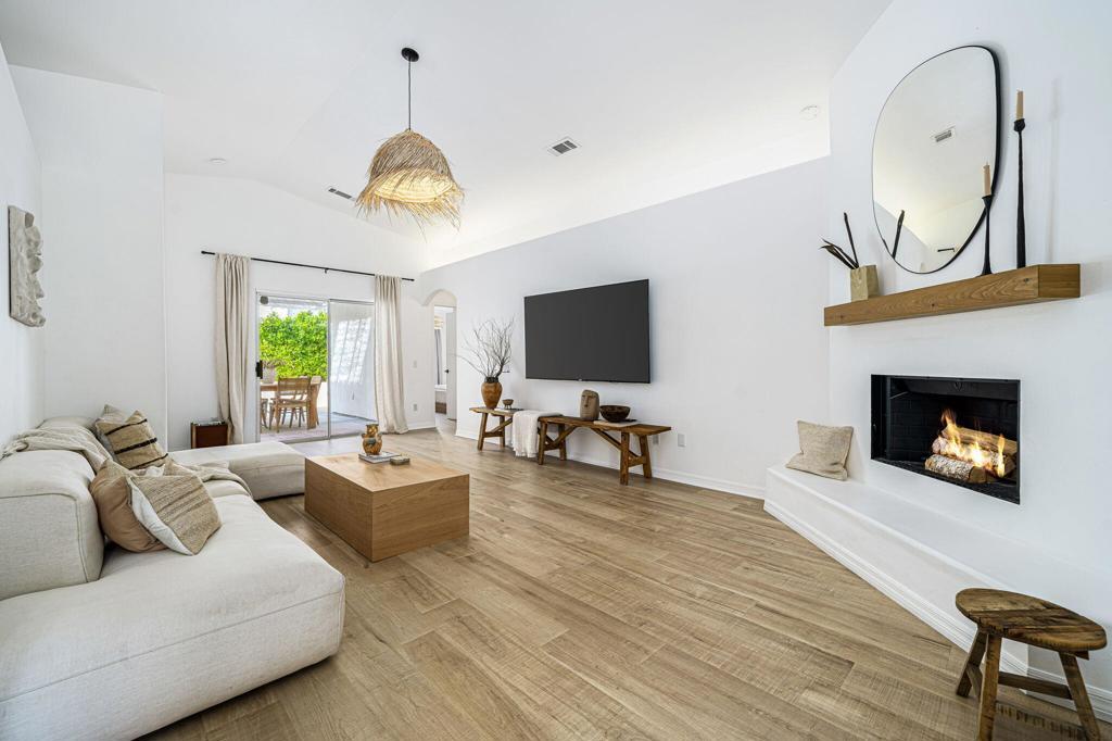 Photo of Listing #219123555DA