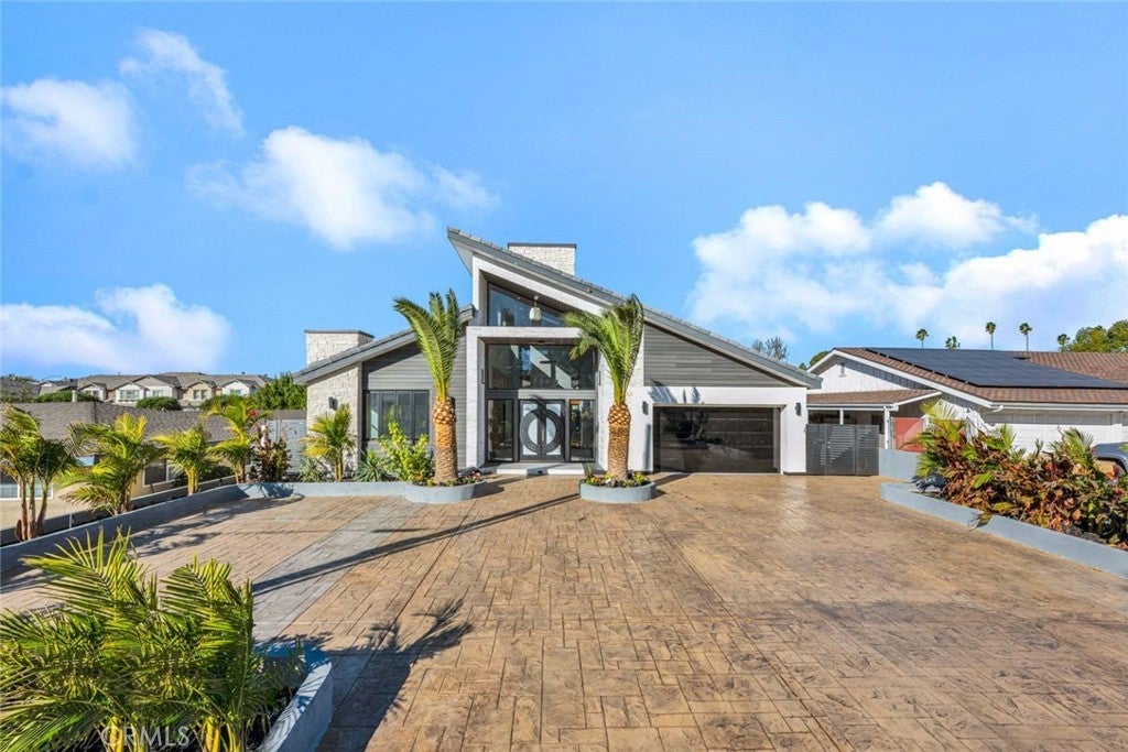 Photo of Listing #OC24253367