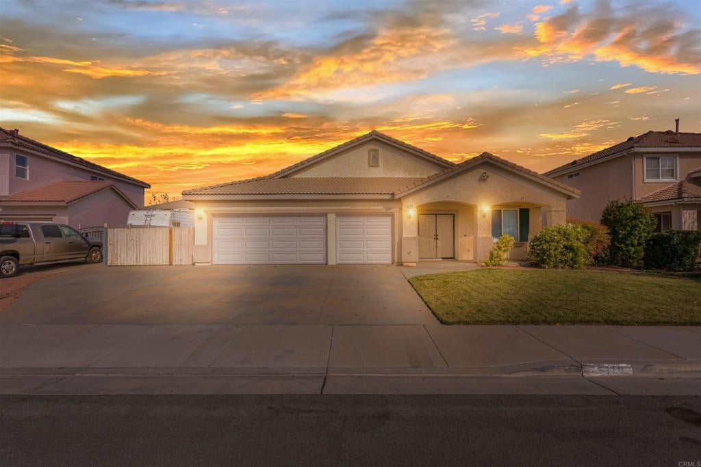 Photo of Listing #PTP2500670