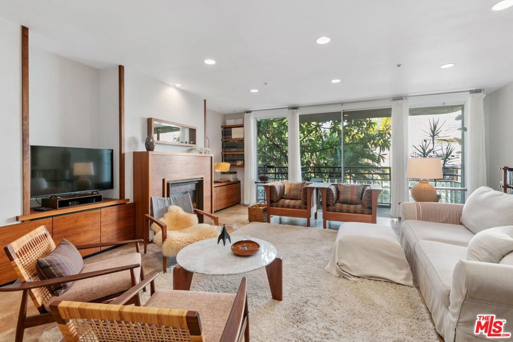 Photo of Listing #25487191