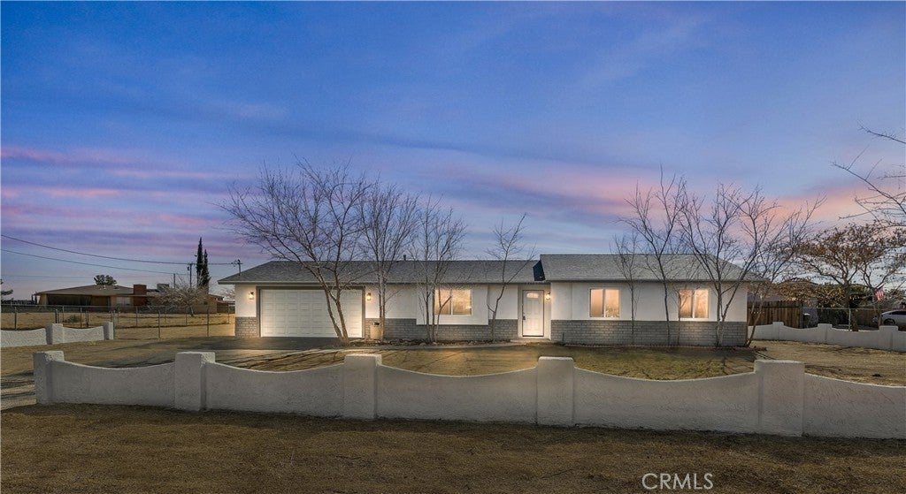 Photo of Listing #IV25017700