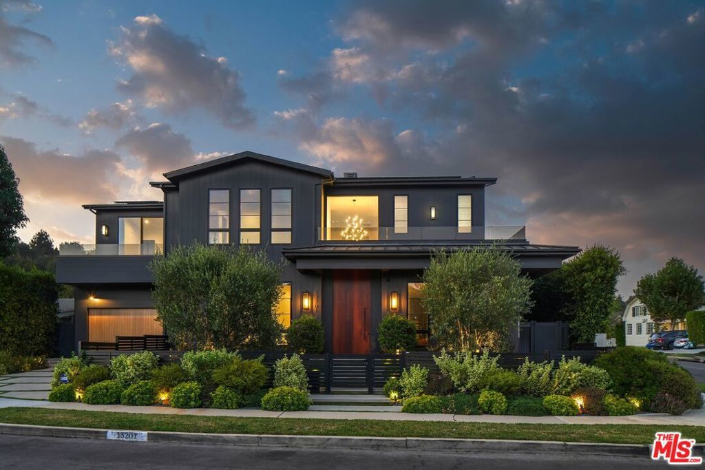 Photo of Listing #25489879