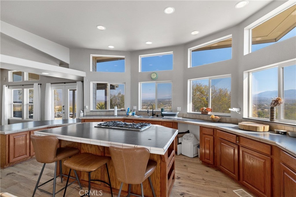 Photo of Listing #SW25019291