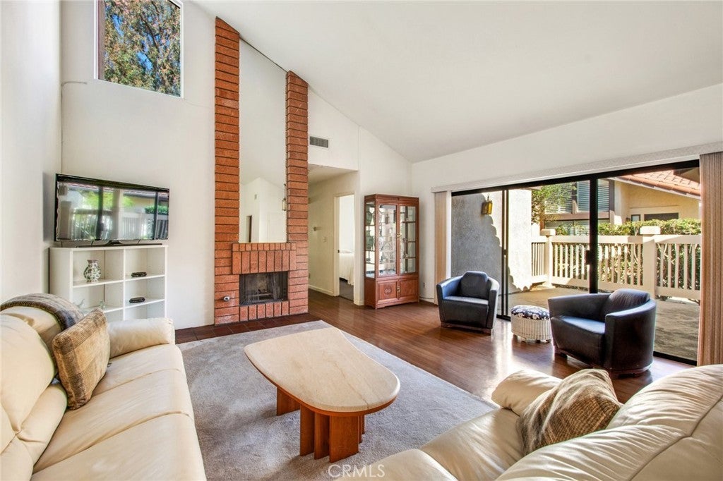 Photo of Listing #OC25014753