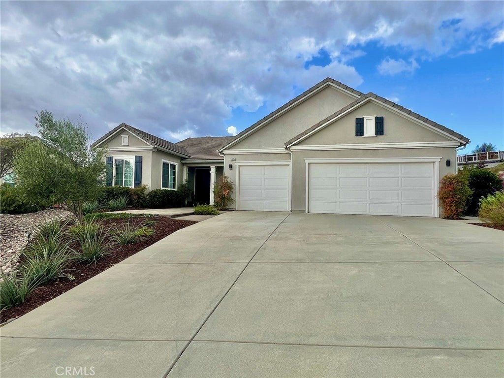 Photo of Listing #SW25019411