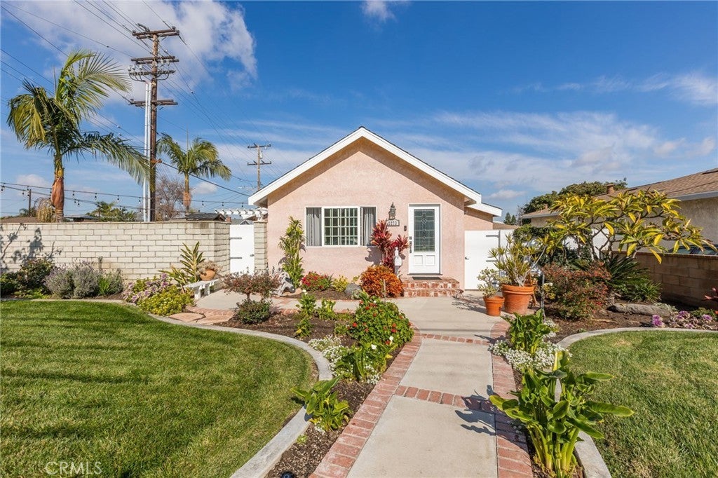 2273 255th Street