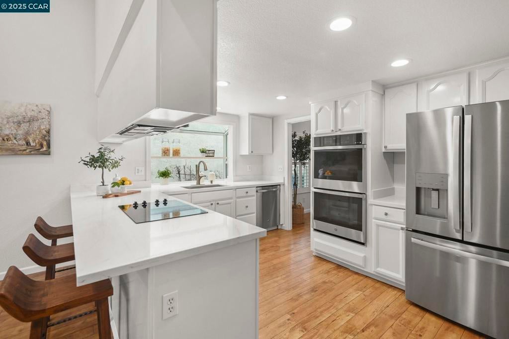 Photo of Listing #41083857