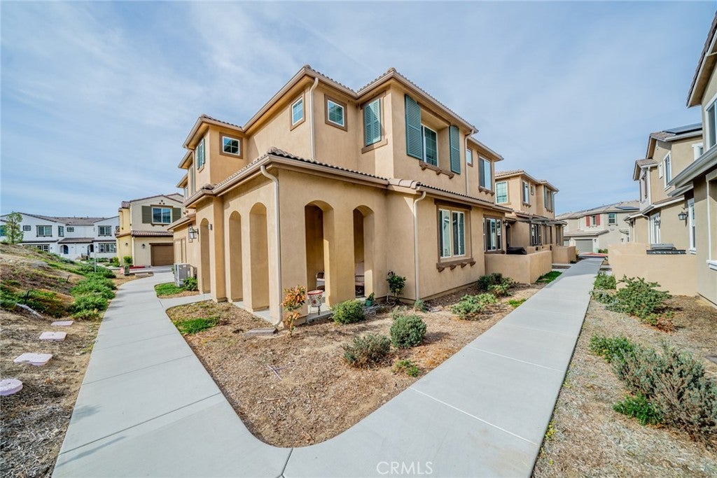 Photo of Listing #CV25019069