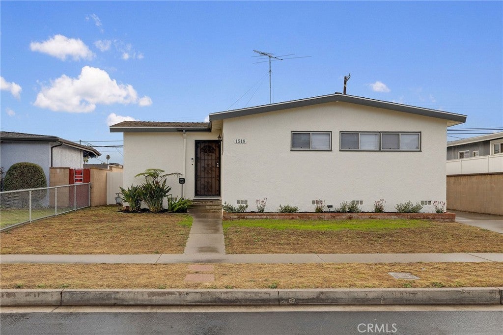 Photo of Listing #SB25020149