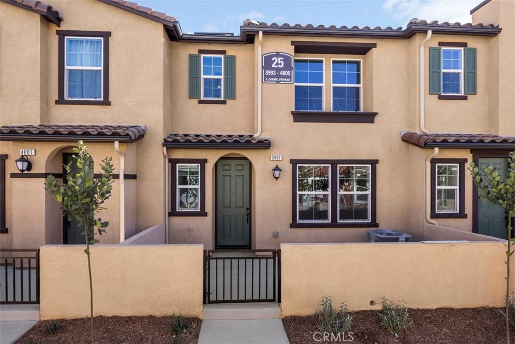 Photo of Listing #IV25020297