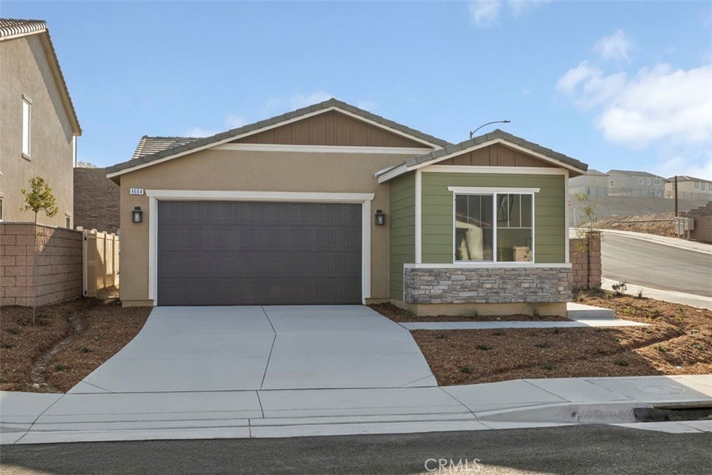 Photo of Listing #IV25020371