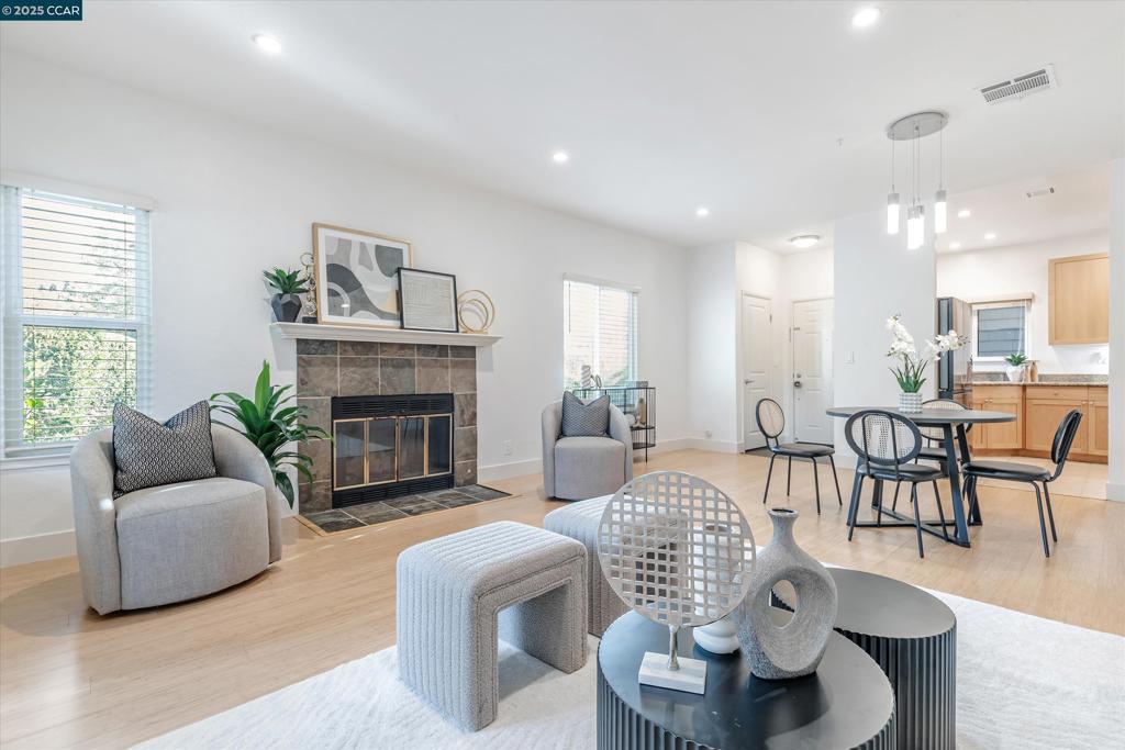 Photo of Listing #41083925