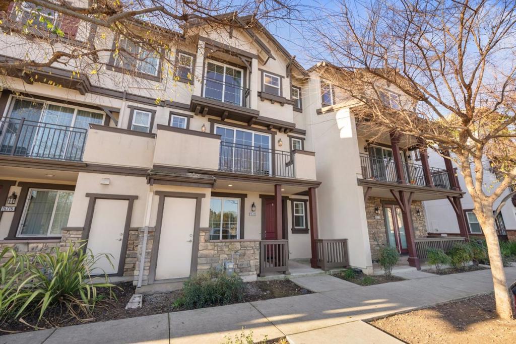 Photo of Listing #ML81991743