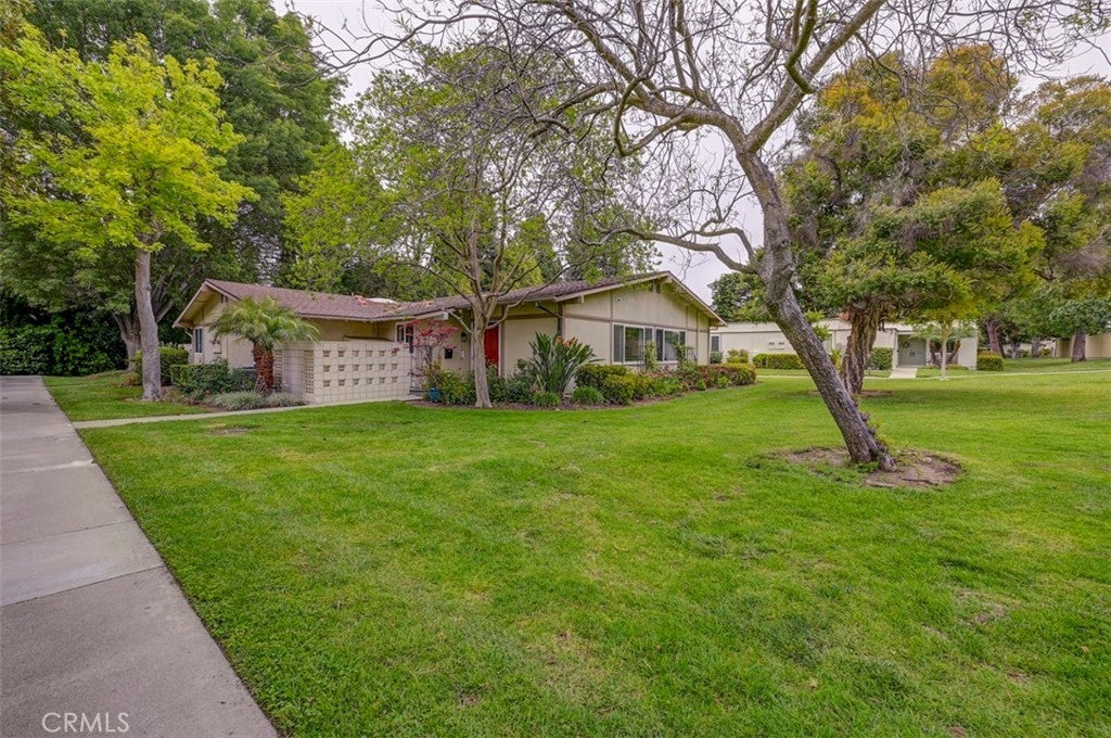 Photo of Listing #OC25020731