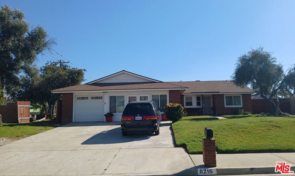 Photo of Listing #25490921