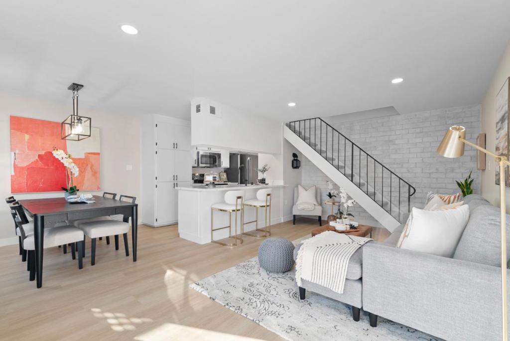 Photo of Listing #ML81992110