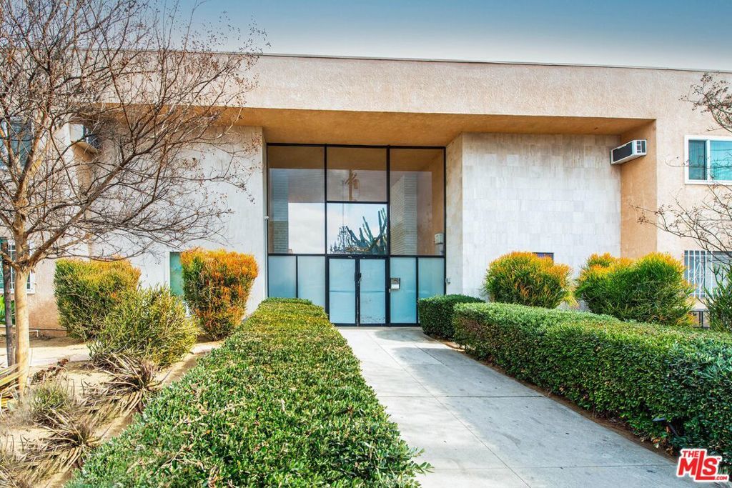 Photo of Listing #25491143