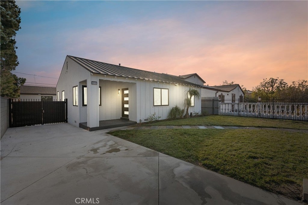 Photo of Listing #OC25017685