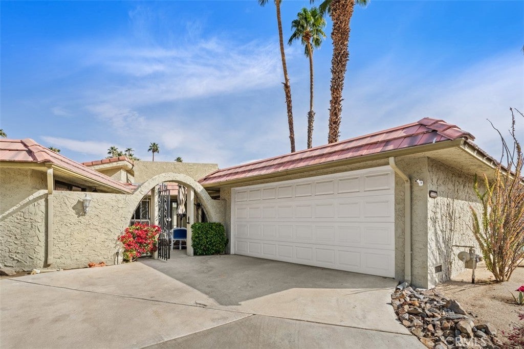 Photo of Listing #OC25020983