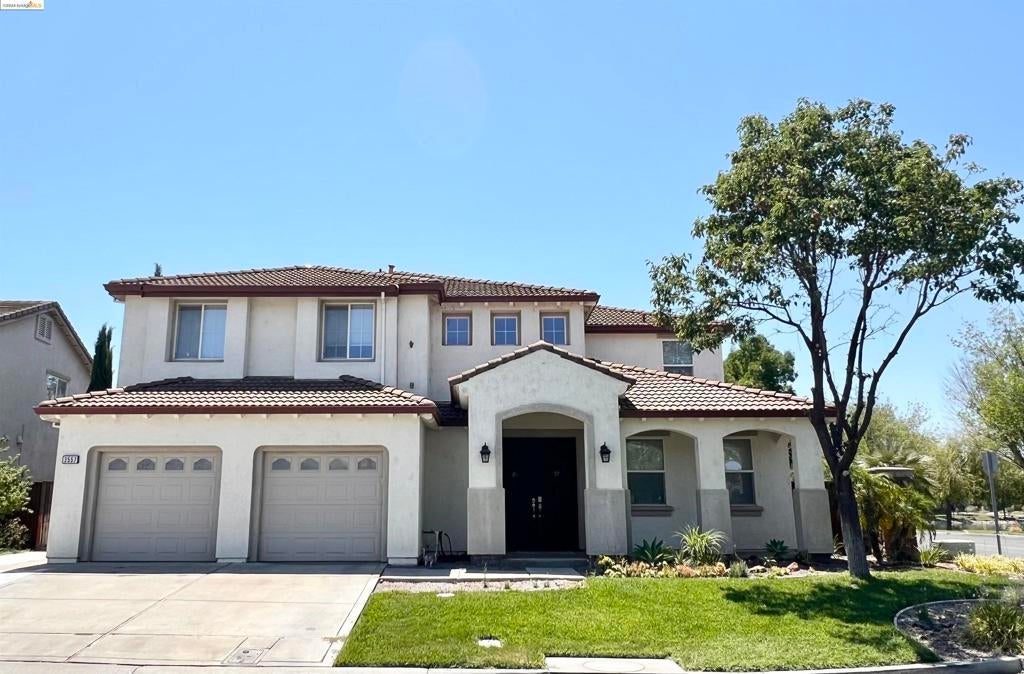 Photo of Listing #41084159