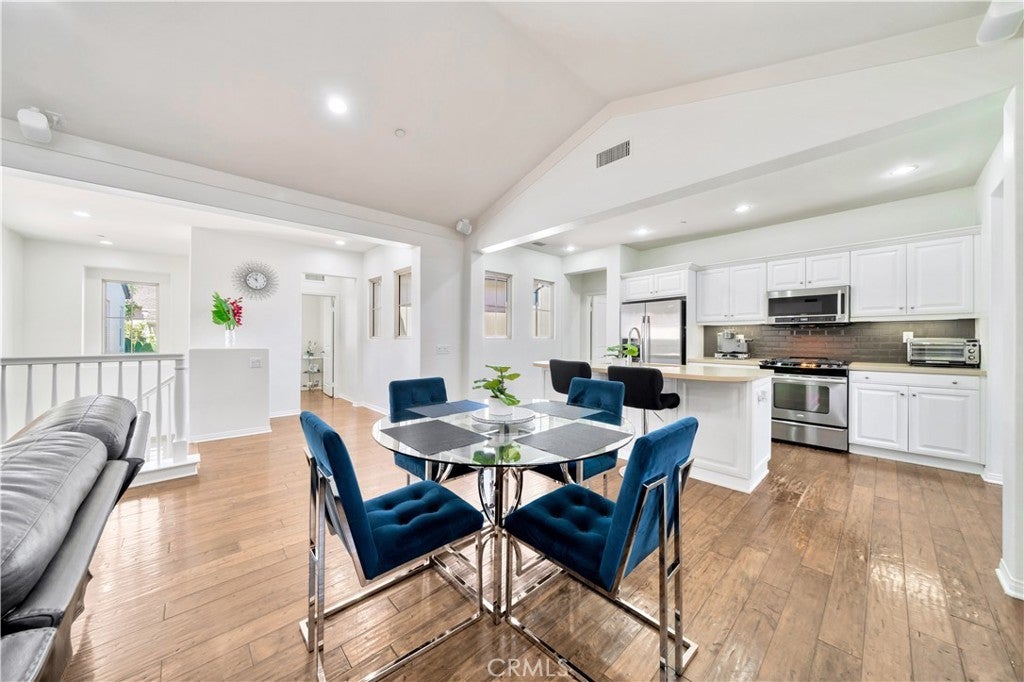 Photo of Listing #OC25016908