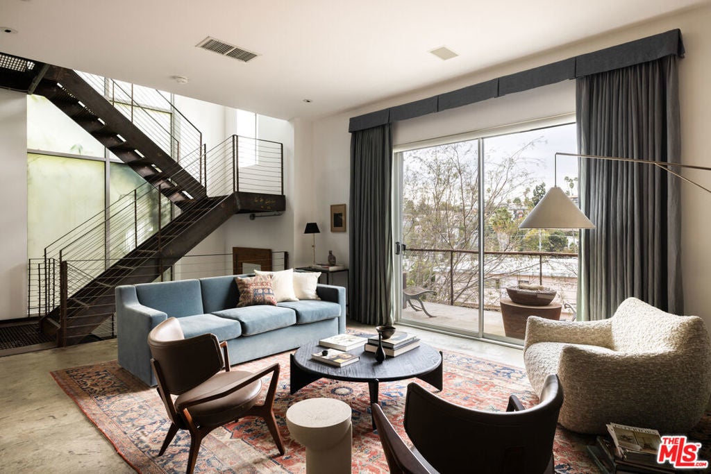 Photo of Listing #25492017