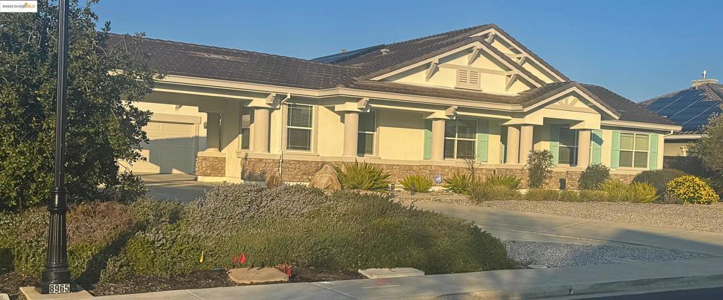 Photo of Listing #41084217