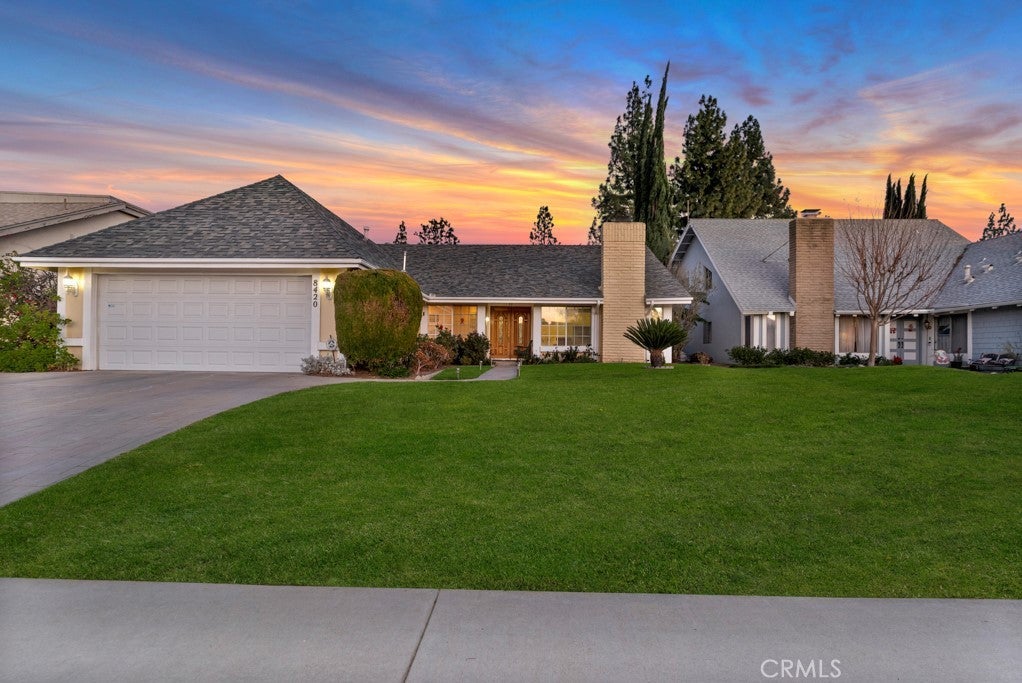 Photo of Listing #SR25003297