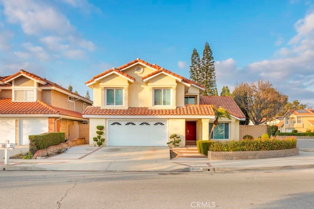 Photo of Listing #RS25021798