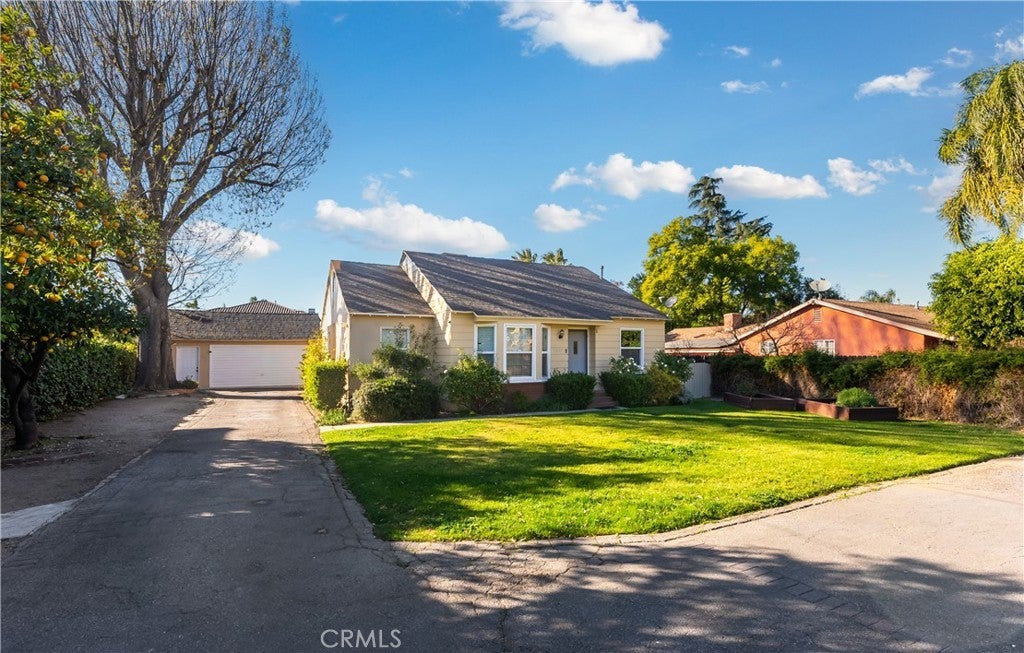 Photo of Listing #SR25022243