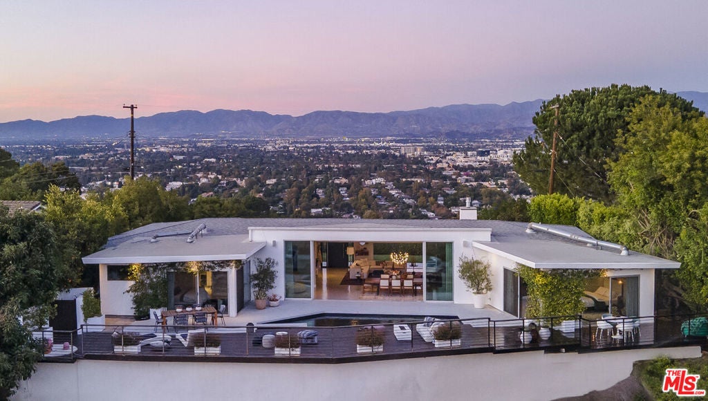 Photo of Listing #25478094