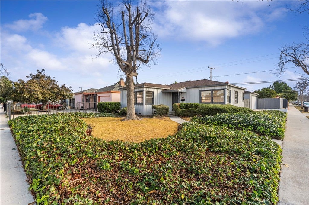 Photo of Listing #RS25014485