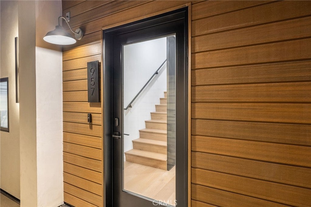 Photo of Listing #OC25018897