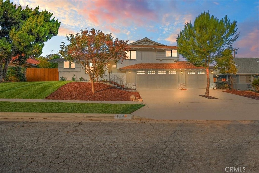 Photo of Listing #IV25021900