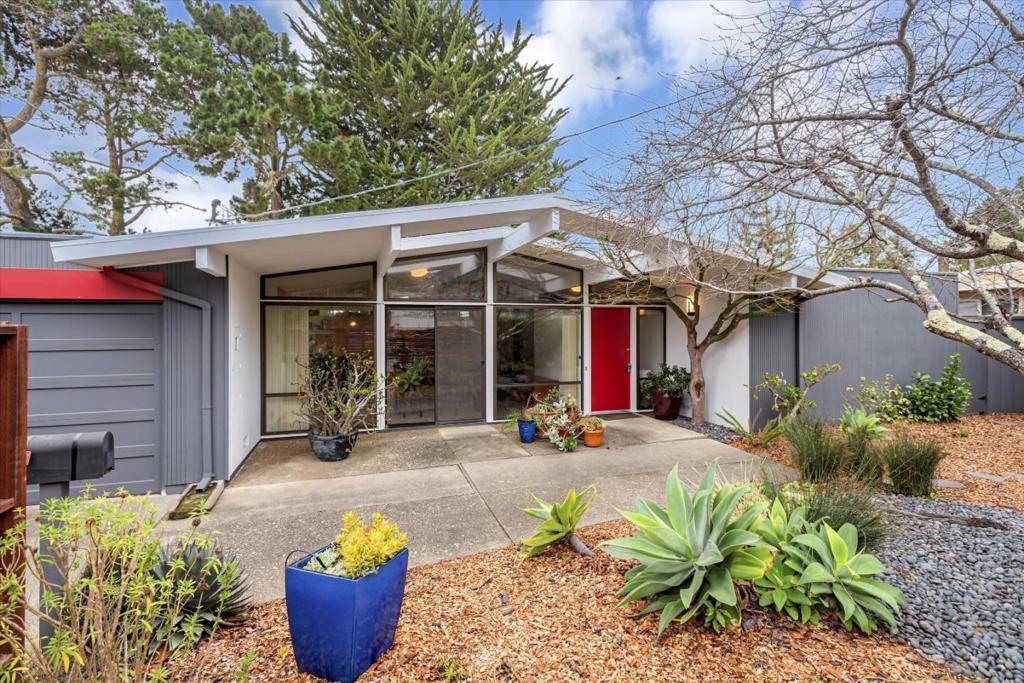 Photo of Listing #ML81991016